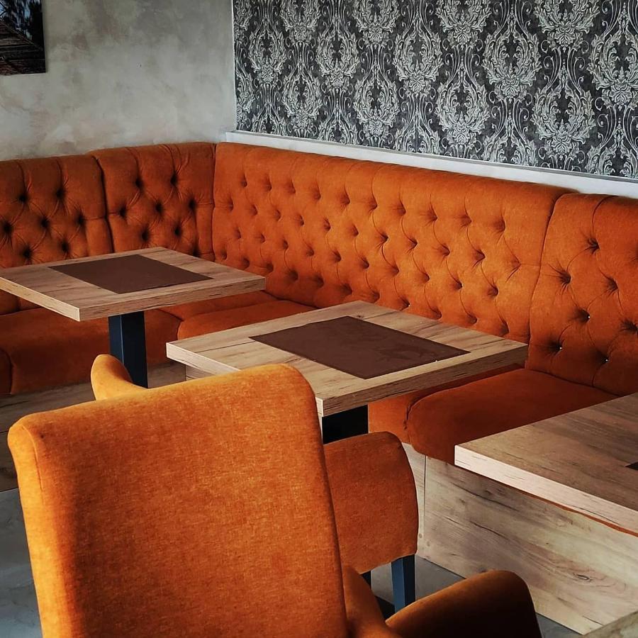 Lux Vila Aleksandar Sremska Kamenica ภายนอก รูปภาพ